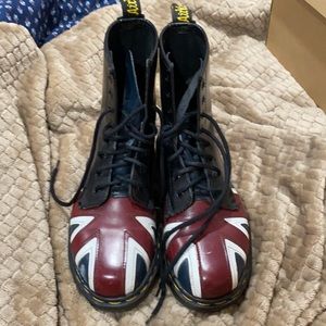 DR MARTENS || size 5